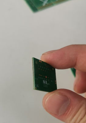 Máquina de corte de curvas PCBA offline Máquina de roteador PCBA de mesa dupla única